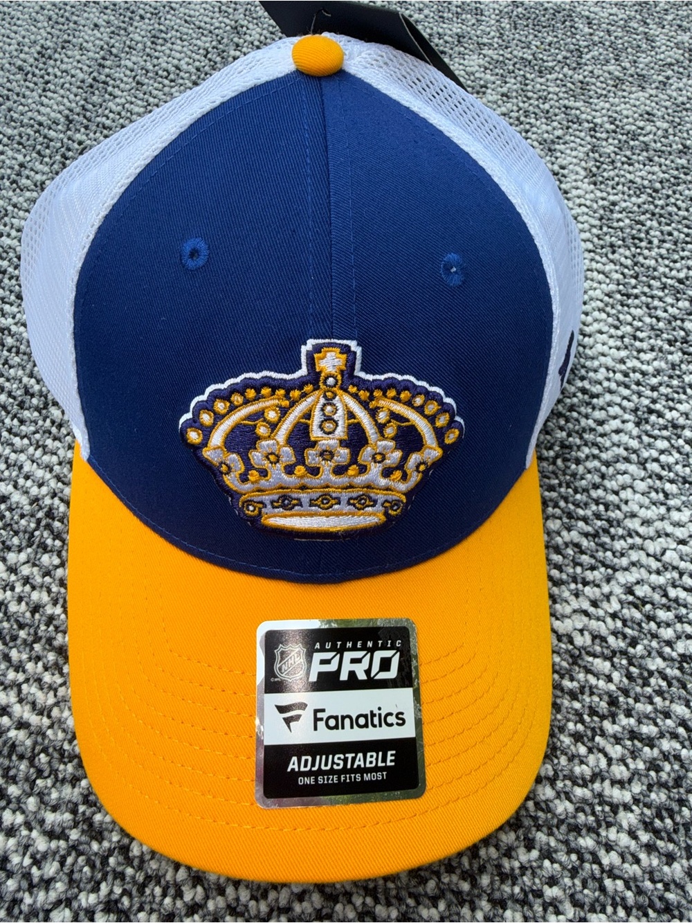 NEW Fanatics NHL LA KINGS hockey authentic Pro Special Edition Trucker Hat